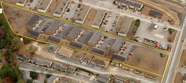 Aerial Photo - Eagle Creek Townhouses