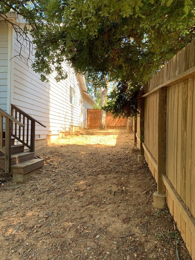 Building Photo - Spacious 3-Bedroom Home with Greenbelt Views & Landscaping Included