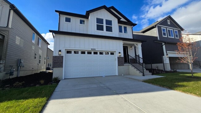 Primary Photo - 1005 N 3620 W