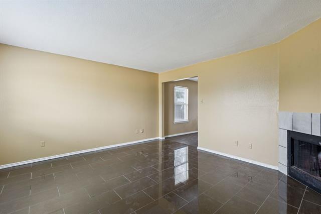 Building Photo - 12719 Bluffview Dr