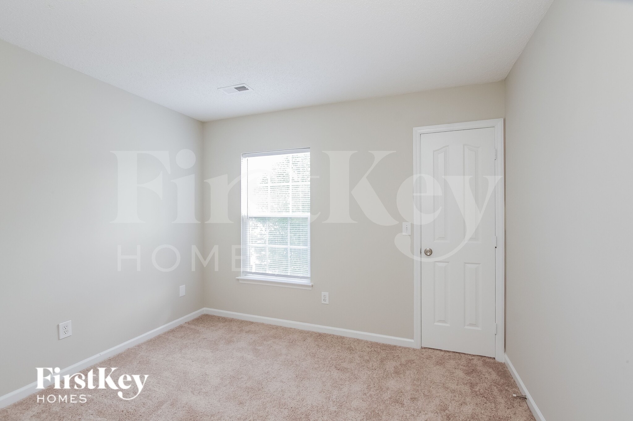 Building Photo - 4609 Sedgelane Dr