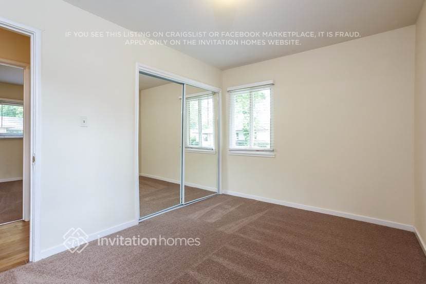 Building Photo - 1501 Clay St