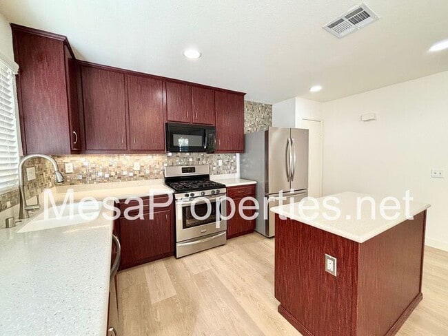 Building Photo - 11433 Mountain View Dr