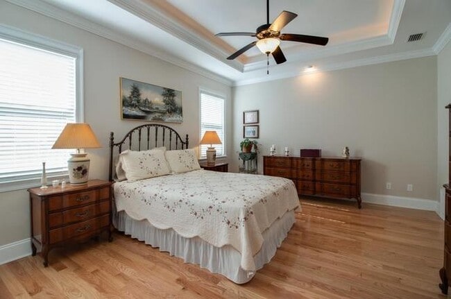 Building Photo - 3653 Velda Oaks Cir