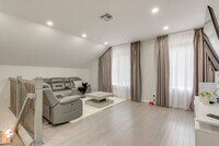 Building Photo - 2135 Rosemont Dr