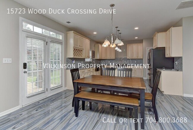 Building Photo - 15723 Wood Duck Crossing Dr