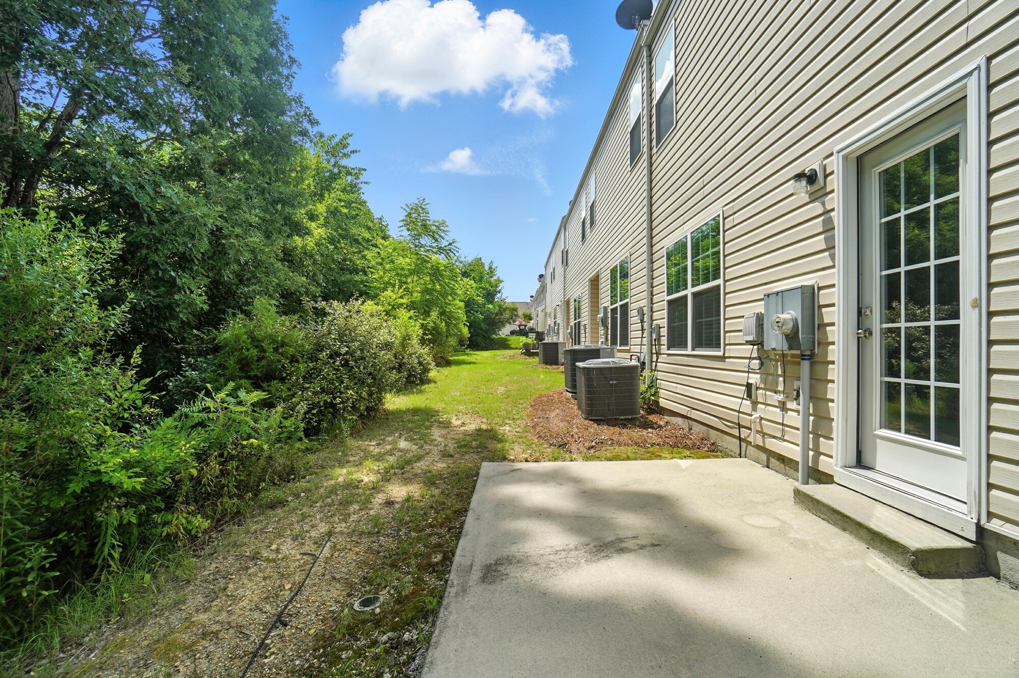 Building Photo - 4020 Queensbridge Rd