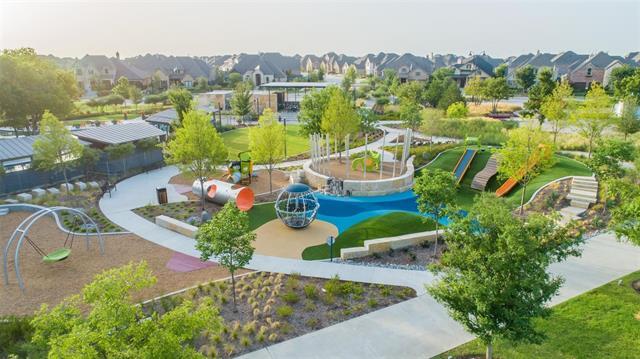 Building Photo - 713 Parkland Dr