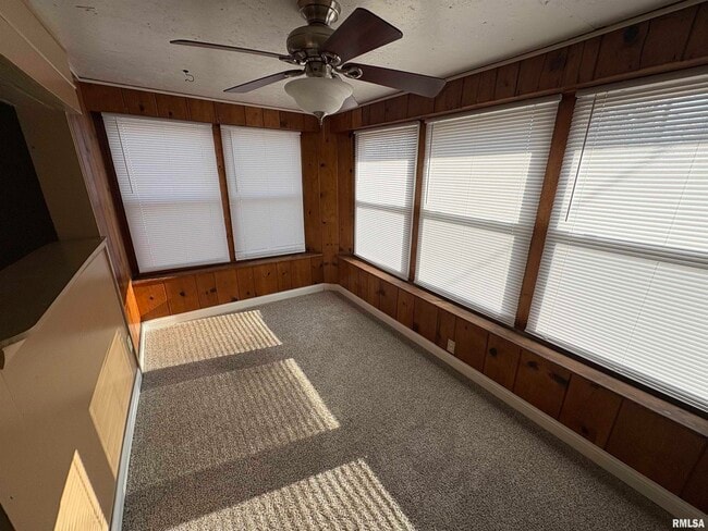 Building Photo - 705 E Marietta Ave