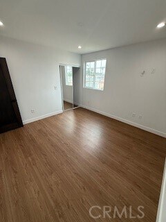 Building Photo - 401 S Burris Ave