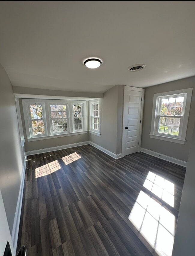 Building Photo - 3428 Littlestown Pike
