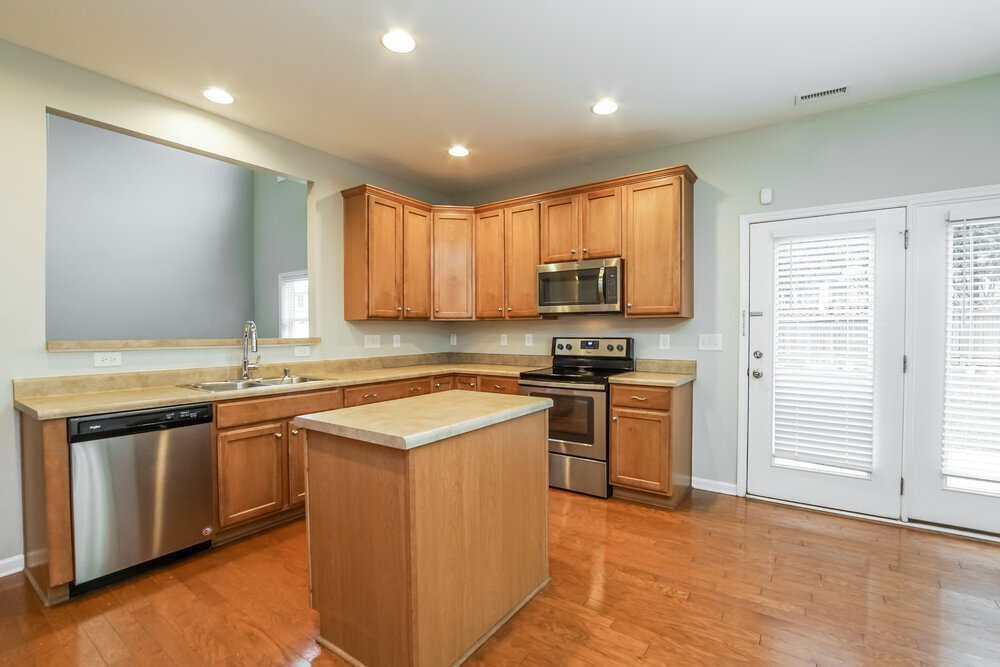 Building Photo - 56 Killington Dr