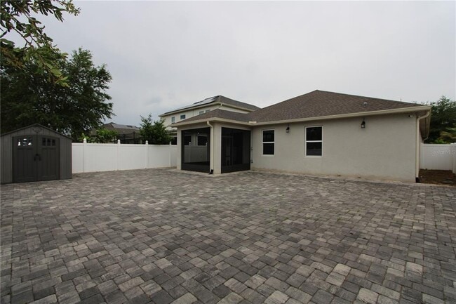 Building Photo - 2380 Sanderling St