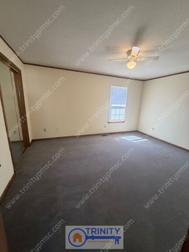 Building Photo - Now Available – 2BR Apartment in Andersom!