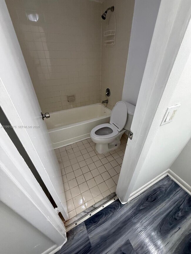 Building Photo - 7210 NW 179th St