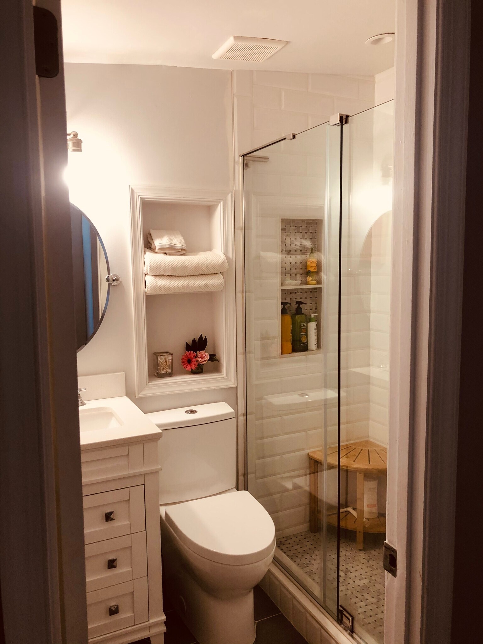2nd bathroom with marble shower - 330 Pemberton St