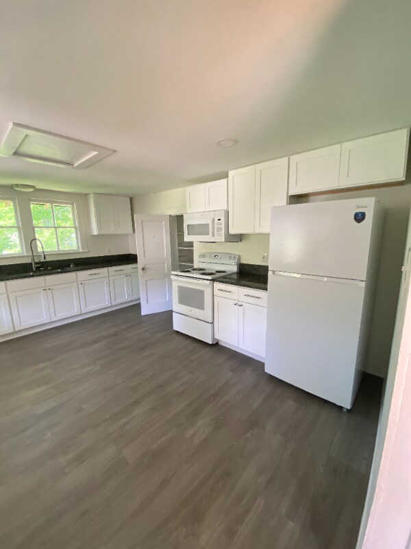 Building Photo - 617 Lafayette St