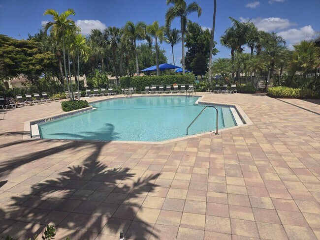 Building Photo - 2755 SW 165th Ave