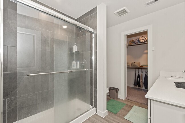 Building Photo - 76 Rd 51030