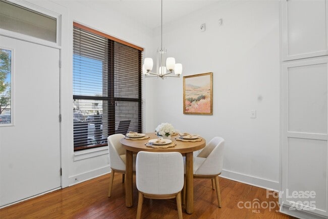 Building Photo - 3254 Noda Blvd