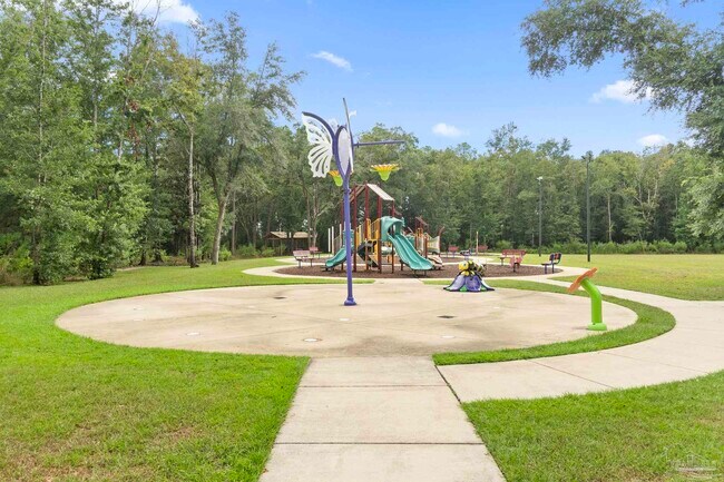 Building Photo - 5273 Peach Dr