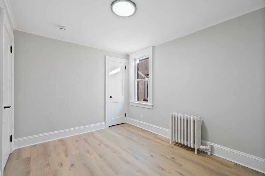 Building Photo - 895-901 Port Reading Ave