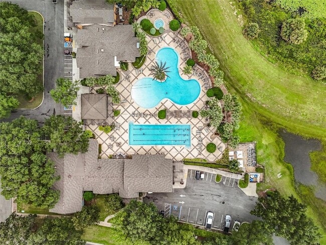 Building Photo - 27327 Roanoke Dr