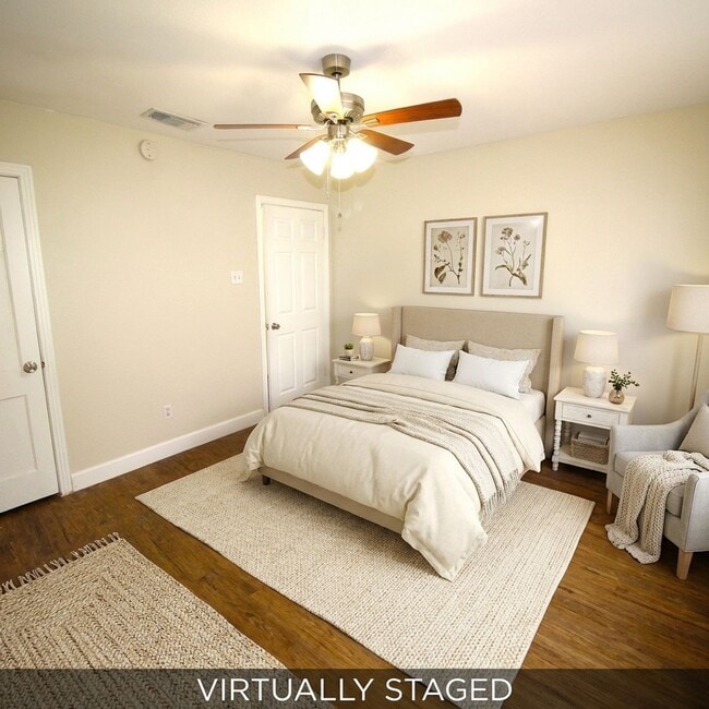 Building Photo - 905-907 Estelle Ave