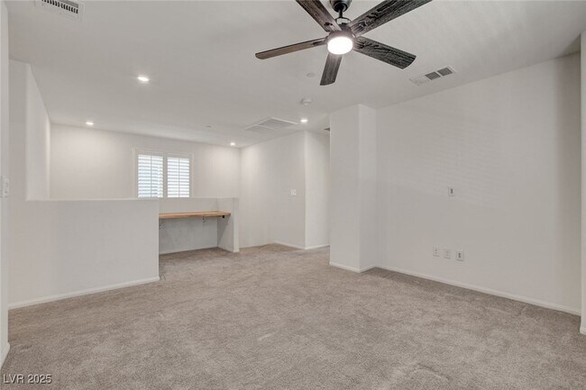 Building Photo - 1360 Cerulean Ave