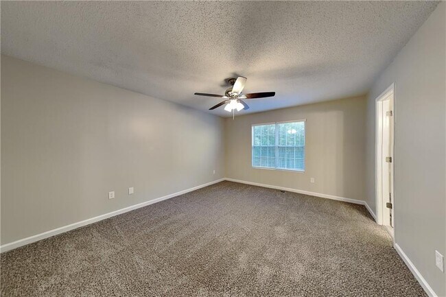 Building Photo - 295 Johnston's Dr