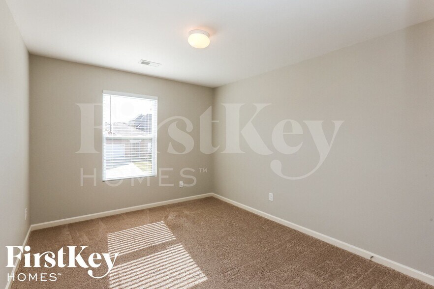 Building Photo - 181 Ashby St