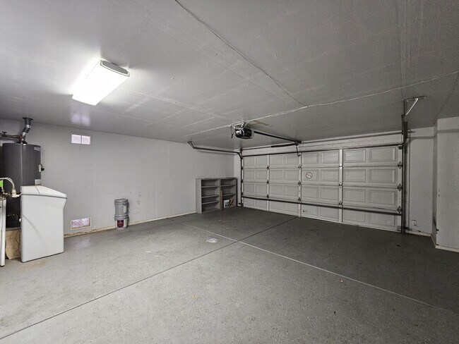 Building Photo - 7491 W Colony Park Dr