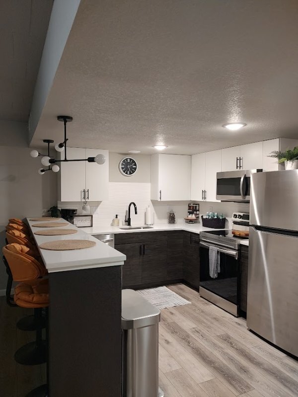 Building Photo - 111 S Meldrum St