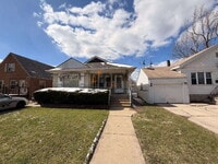 Building Photo - 7532 Monroe Ave