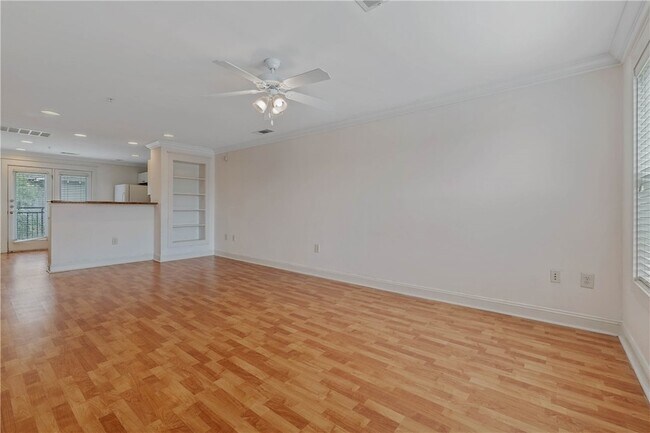 Building Photo - 1725 Harvey Mitchell Pkwy S