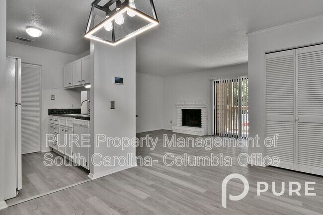 Building Photo - 207 Weddell St