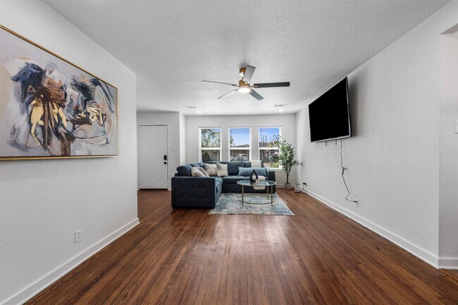 Building Photo - 3614 Billingsley St