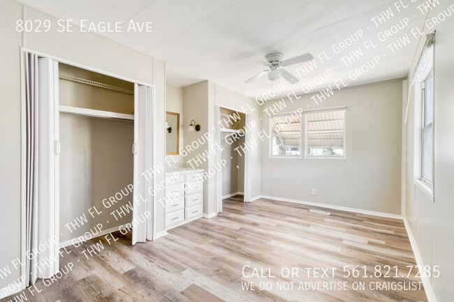 Building Photo - 8029 SE Eagle Ave