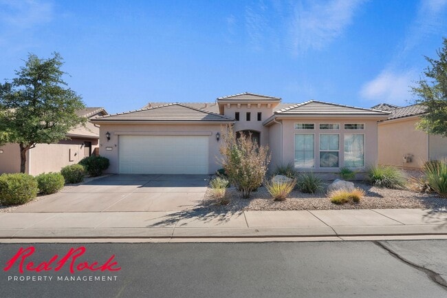 Primary Photo - Sun River 2 Bedroom Home with Bonus Den! F...