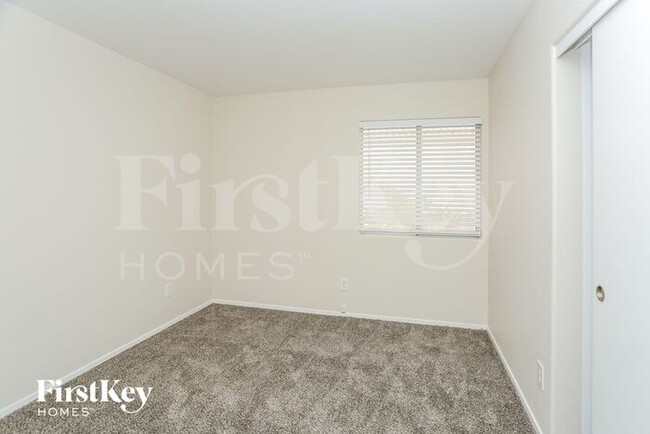 Building Photo - 7909 Hornbeam Ct