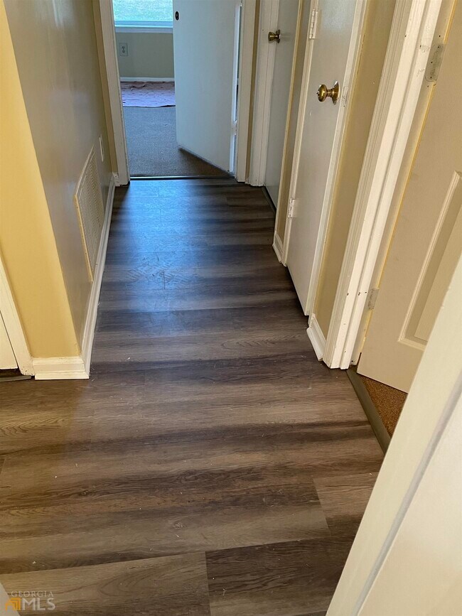 Building Photo - 10399 Briarbay Dr