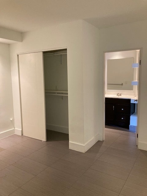 Building Photo - 3949 Los Feliz Blvd