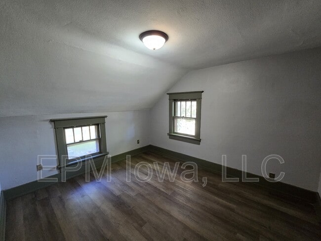 Building Photo - 1125 Ackermant St