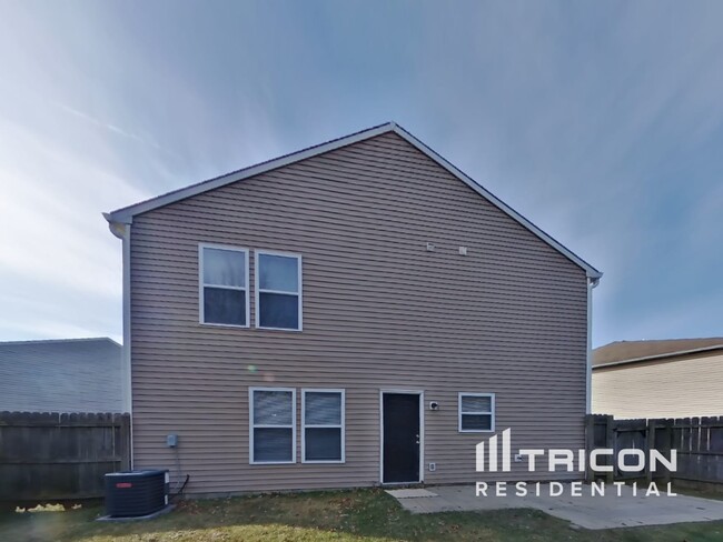 Building Photo - 1381 Bluestem Dr