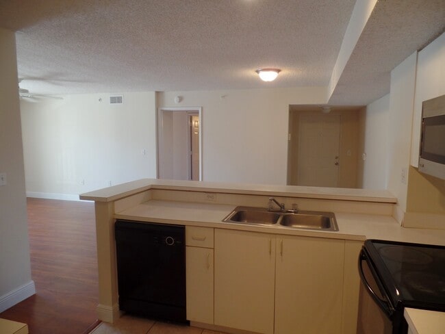 Building Photo - 3844 Lyons Rd