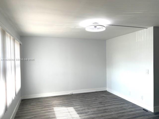 Building Photo - 13455 SW 9th Ct