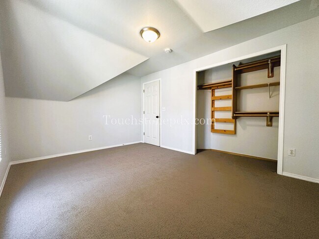Building Photo - 2025-KUPONO