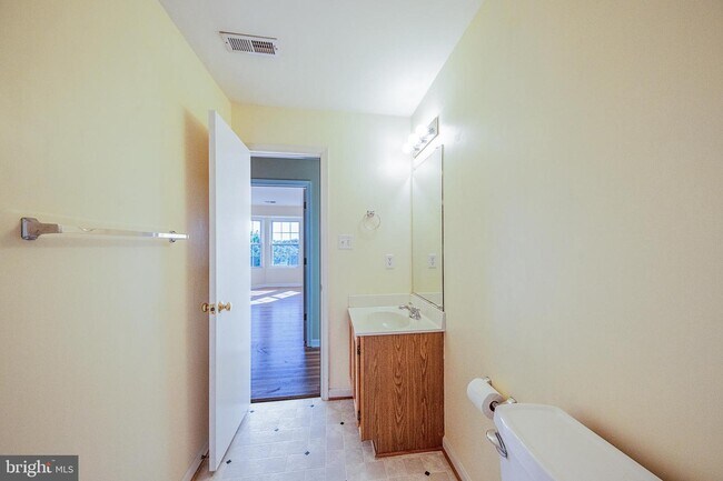 Building Photo - 110 Brookland Ct