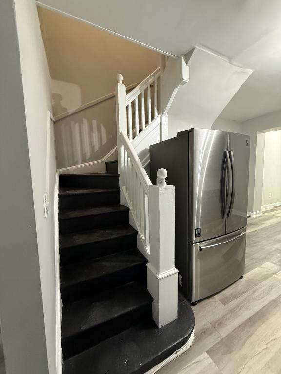 Building Photo - 5340 Maple Ave