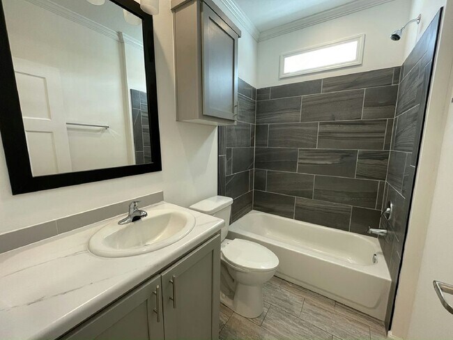 Building Photo - 34866 Silver King Dr